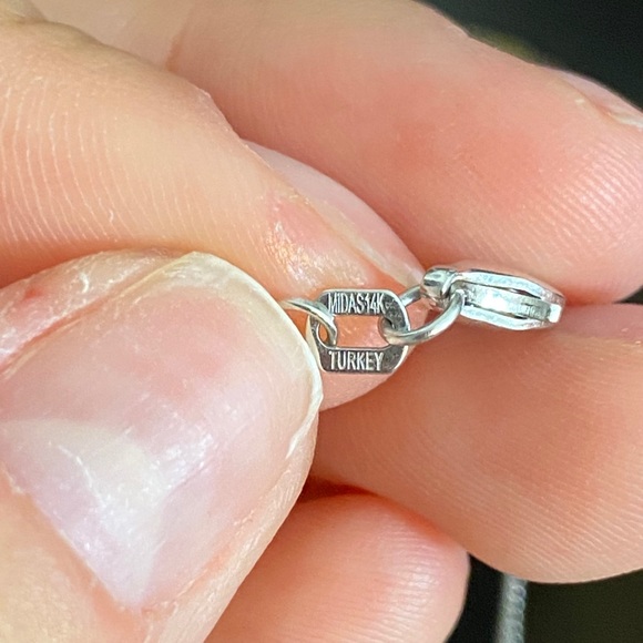 2ct Moissanite solitaire necklace - Picture 2 of 6